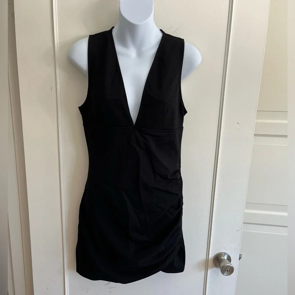 Babaton Harrington Mini Bodycon Dress Black size 8 party dress effortless chic - Picture 1 of 15